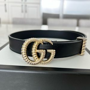 Gucci Leather belt with torchon Double G buckle